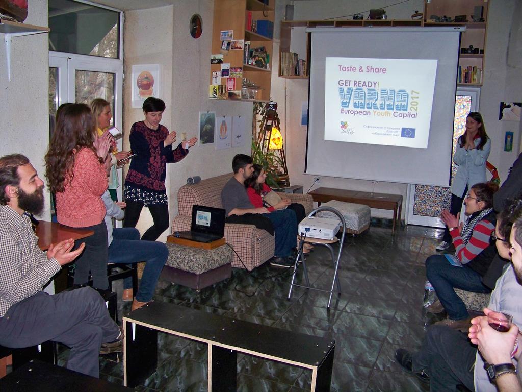 Yo Ho Hostel Βάρνα Εξωτερικό φωτογραφία